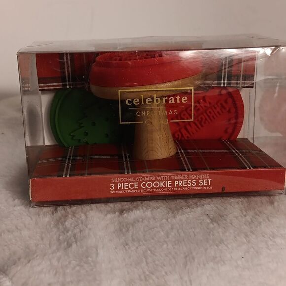 Celebrate Christmas 3 Piece Silicone Cookie Press - Picture 2 of 4
